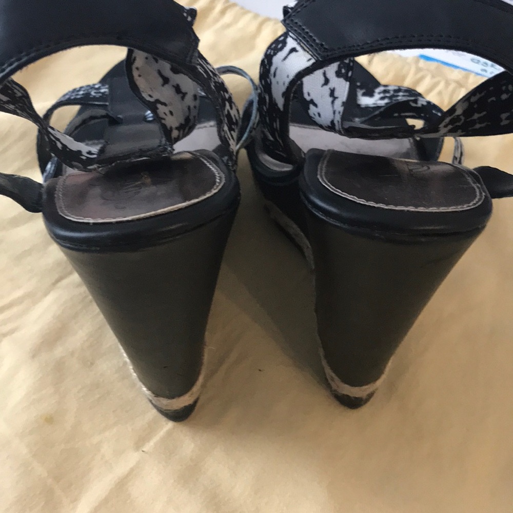 Wedges - Picture 3 of 3